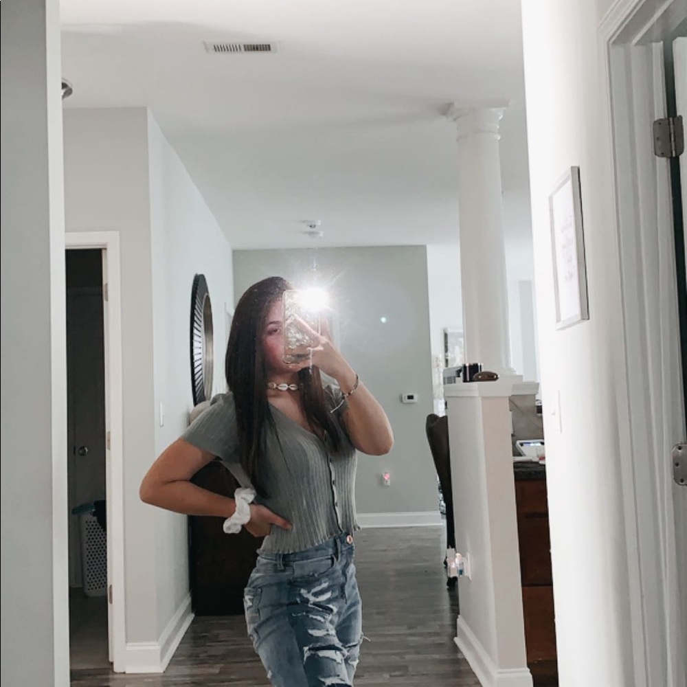 Meet your Posher, Layla